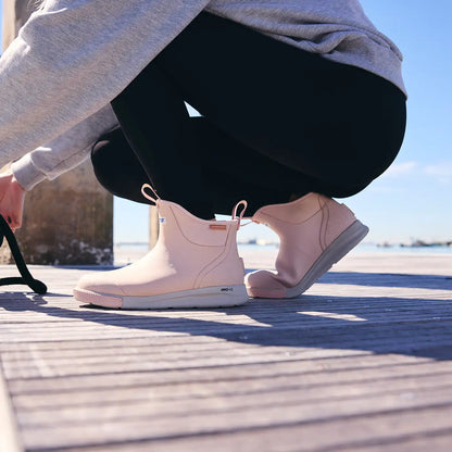 Women's Ankle Deck Boot Sport