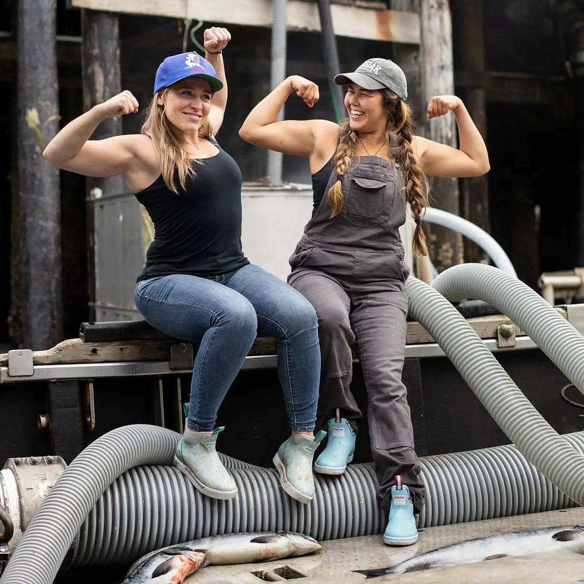 Women's Salmon Sisters Ankle Deck Boot