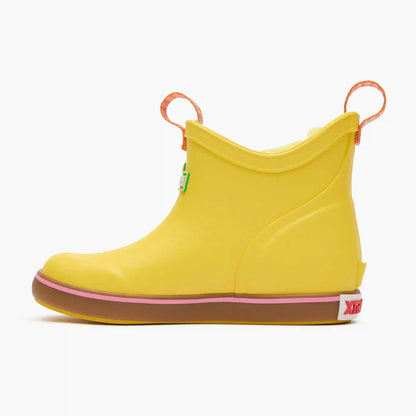 Sesame Street Kids' Fleece Lined Ankle Deck Boot