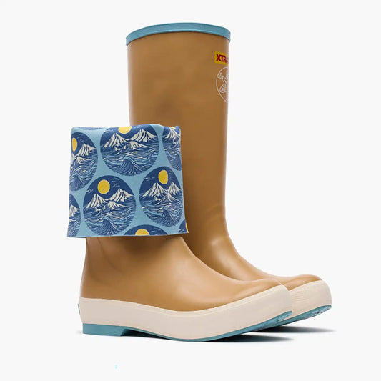 Women's Salmon Sisters 15" Legacy Boot